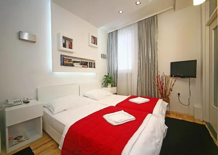 Hotel Boutique 36 4*